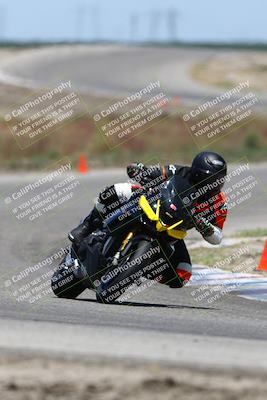 media/May-25-2025-Lets Ride (Sun) [[0ff033e448]]/B Group/1220pm (Riverside)/